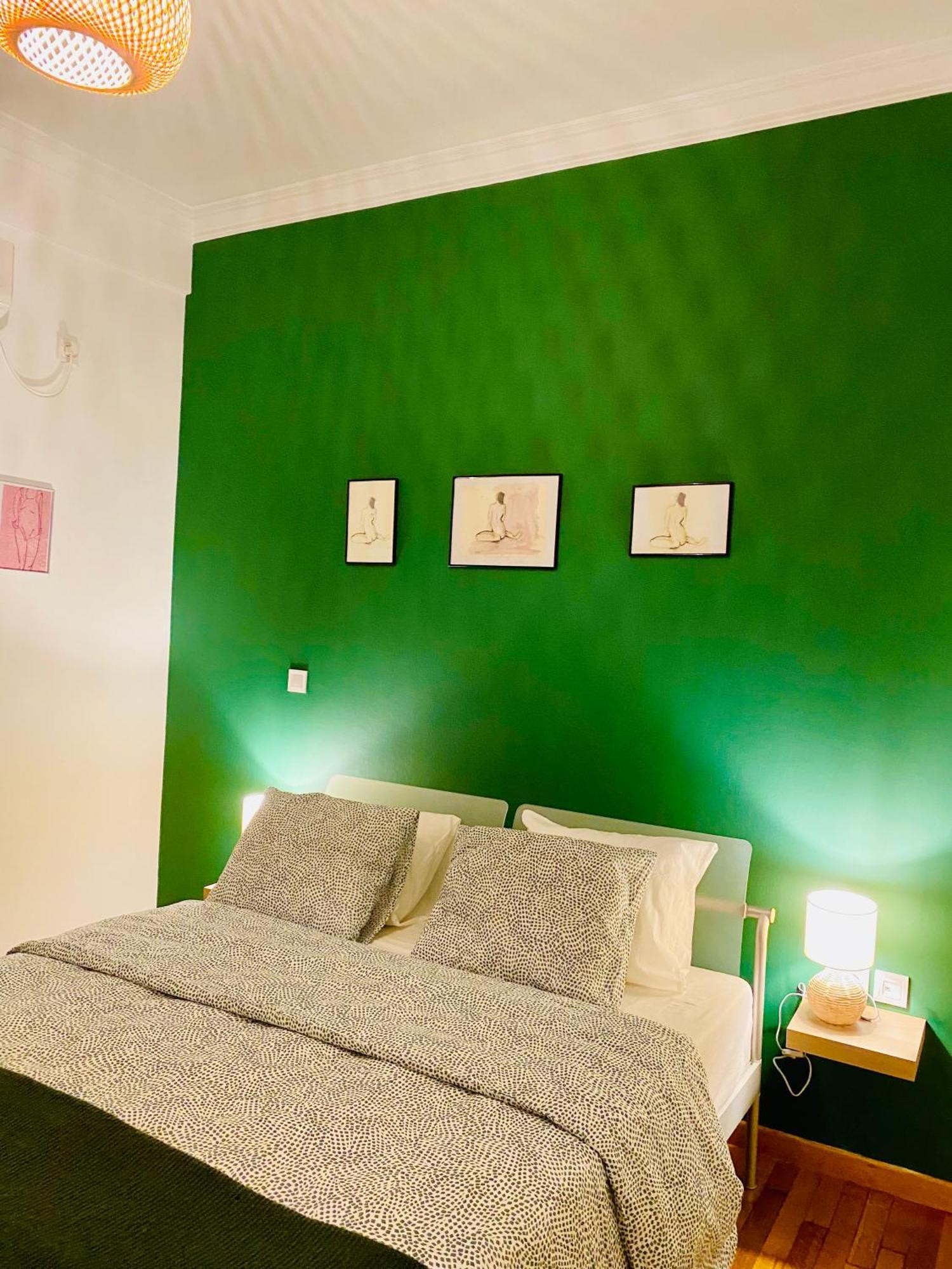 Antinoros Inn, Stylish Apartment,3' To Metro Athen Eksteriør bilde