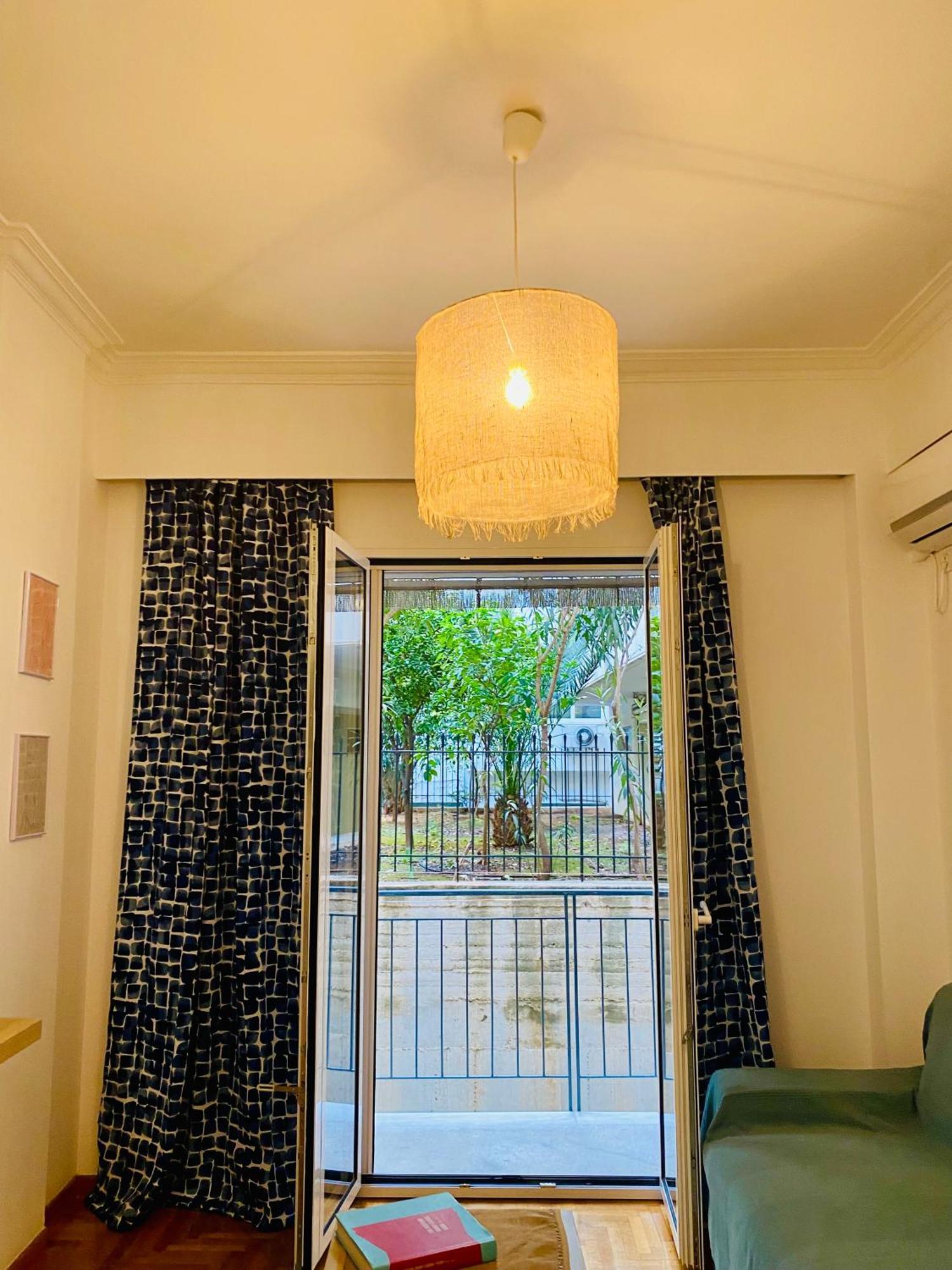 Antinoros Inn, Stylish Apartment,3' To Metro Athen Eksteriør bilde