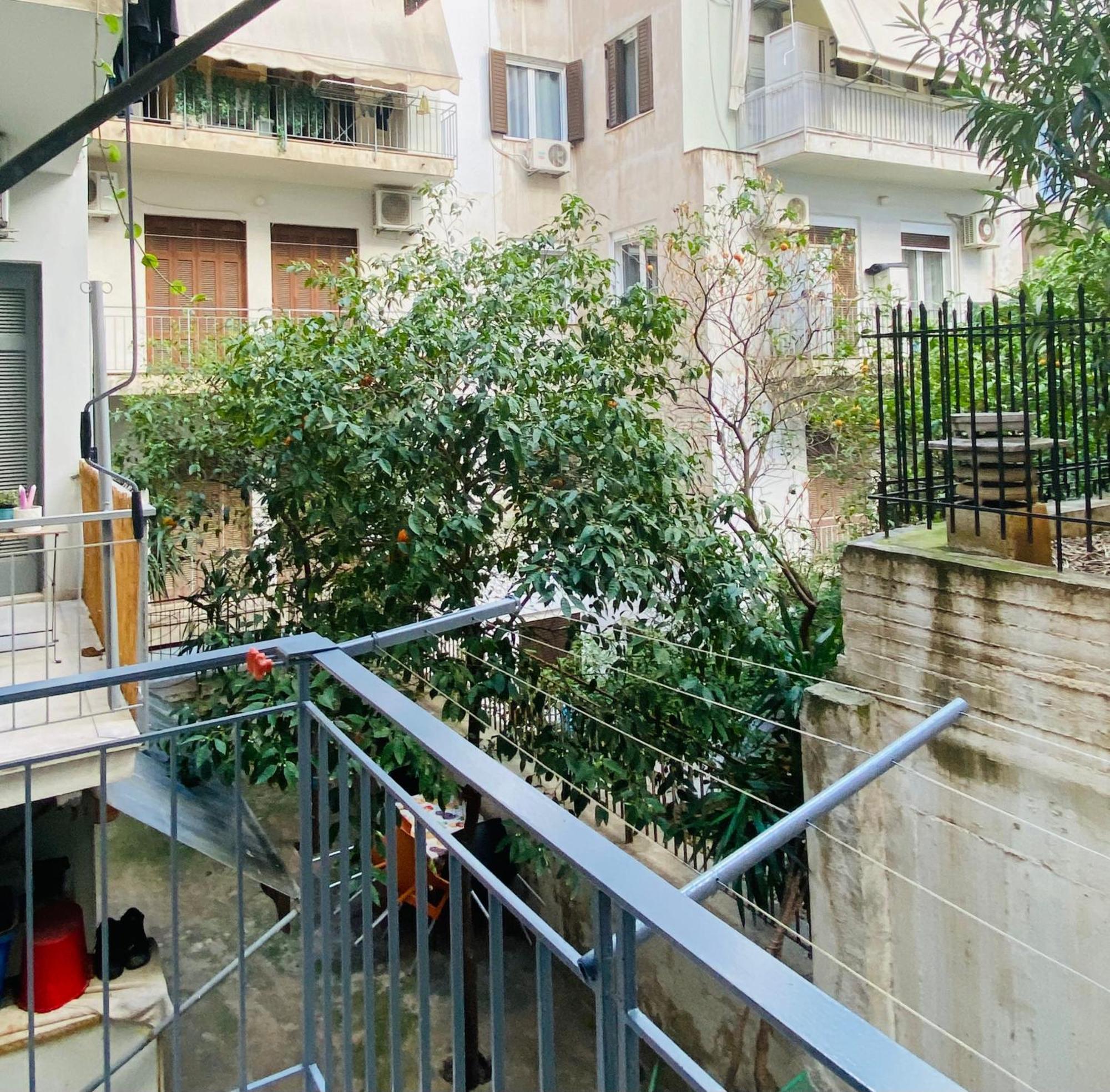 Antinoros Inn, Stylish Apartment,3' To Metro Athen Eksteriør bilde