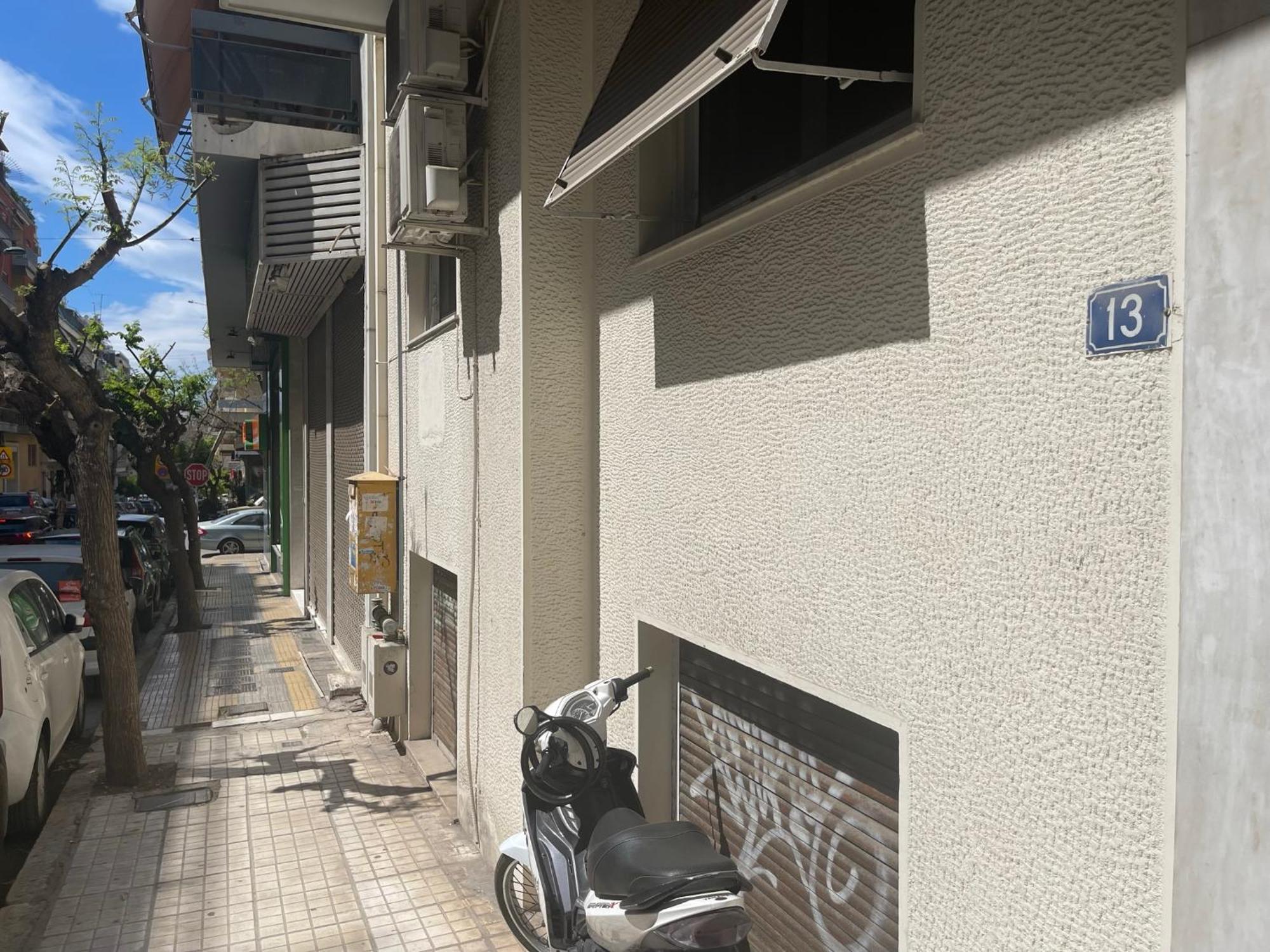 Antinoros Inn, Stylish Apartment,3' To Metro Athen Eksteriør bilde